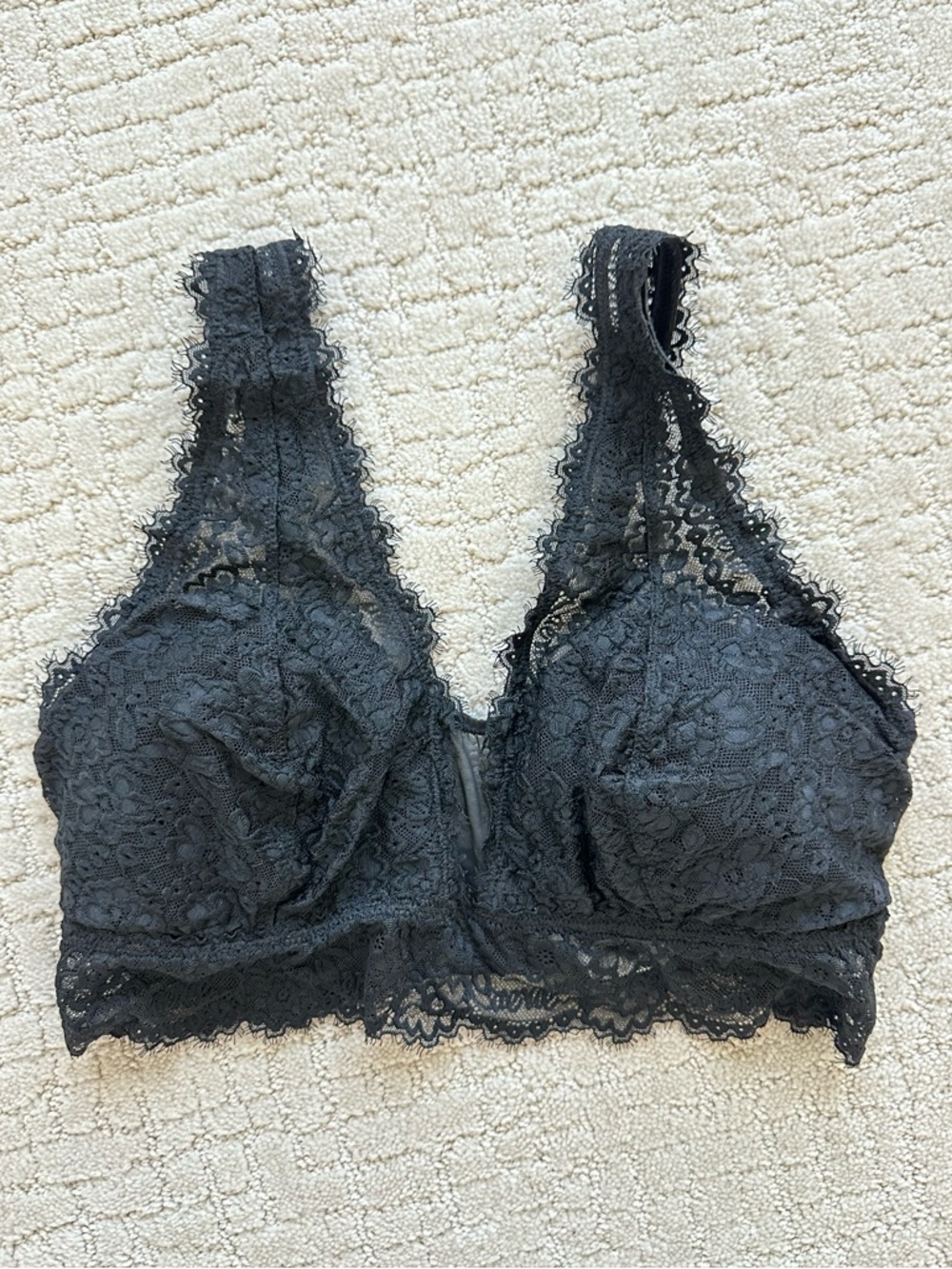 Aerie Eyelash Lace Padded Plunge Bralette | Medium DD